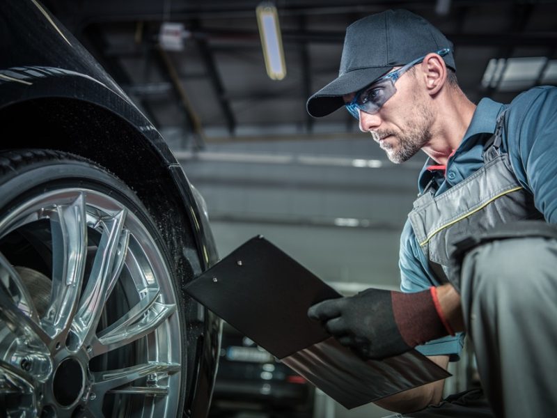 auto-mechanic-job